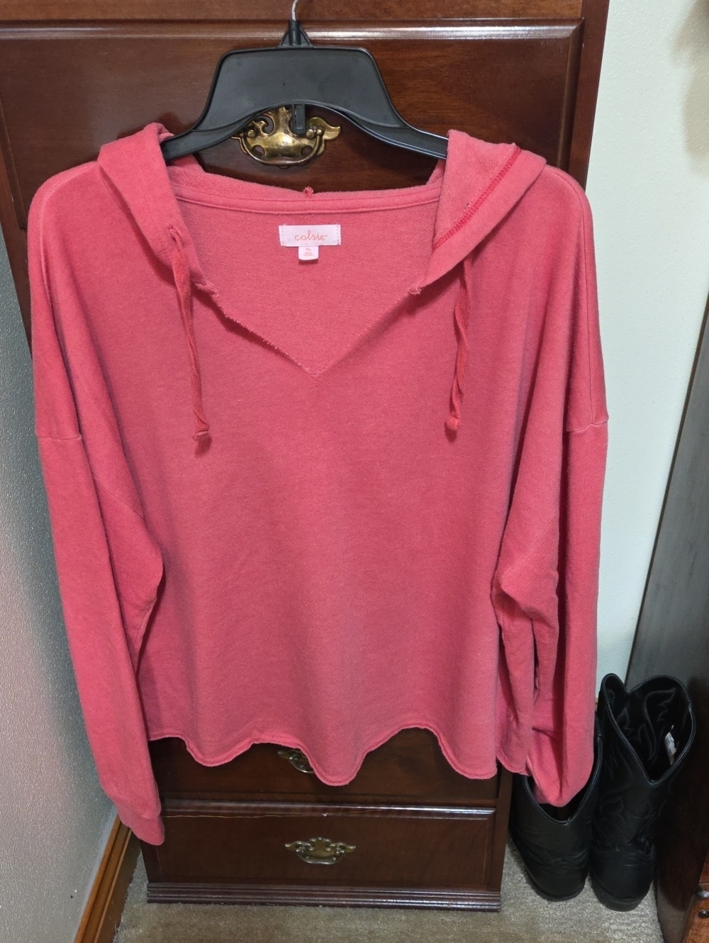 Colsie Coral Hooded V-Neck Pullover